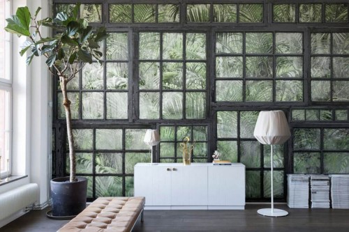 Fototapeta okna vintage dżungla Rebel Walls R14372 Perspective Jardin, Noir Well-Being