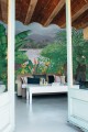 Mural Coordonne 8800111 Neo-Colonial Metamorphosis