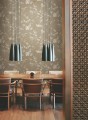 Tapeta w kwiatowe pnącza i ptaki York KT2172 Bird And Blossom Chinoiserie 24 Karat
