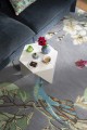 Dywan z botanicznym wzorem szary HUMMINGBIRD GREY 037804 Wedgwood