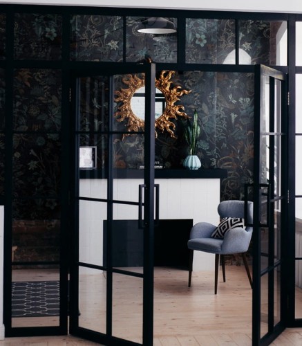 Mural botaniczny Wallcolors Botanic black 8413 Medicine