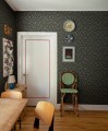 Tapeta w kwiatki Sandberg S10158 Signe Charcoal Huset i Solen