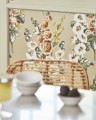 Tapeta kwiaty vintage złota Sanderson 217034 Hollyhocks One Sixty