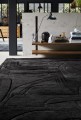 Dywan czarny w linie DEEP Noir Toulemonde Bochart