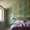 Tapeta egzotyczna z papugami 1838 Wallcoverings 2311-167-01 Macaw Olive V&A Decorative Papers