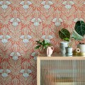Tapeta kwiaty i liście 1838 Wallcoverings 2311-171-02 Floral Fanfare Coral V&A Decorative Papers