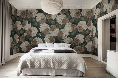 Fototapeta kwiaty hortensji Rebel Walls R18677 Hydrangea Midnight Cottage Core