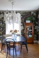 Fototapeta rośliny i paski Rebel Walls R18678 Rose Stripe Midnight Cottage Core