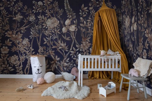 Fototapeta roślinna Rebel Walls R18731 Silk Floral Midnight Cottage Core