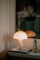 Lampa stołowa jak grzybek 621402 Fungo Swirl 22 Beige Globen
