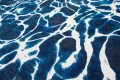 Dywan abstrakcyjny marmur Louis De Poortere 9351 SWIM SURF