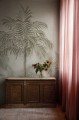 Fototapeta palmowe drzewa Rebel Walls R18836 Retro Jungle Beige Scenic Landscapes