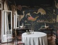 Fototapeta ogród wodny z ptakami Sandberg S10419 Seabirds Dark Blue Chinoiserie Garden