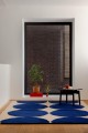 Dywan wełniany geometryczny koła Marimekko Isot Kivet Blue 132508