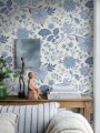 Tapeta kwiaty vintage Boras Tapeter 6144 Alicia Blue & White