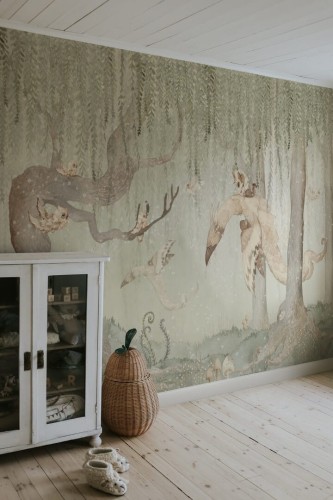 Fototapeta zaczarowany las Rebel Walls R20297 Dream Forest Boy Green Mrs Mighetto