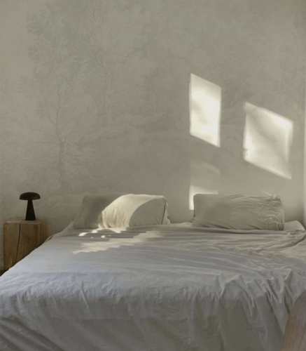 Mural krajobraz drzew Wallcolors Whispering Trees Blue 9090 Cozy Landscapes