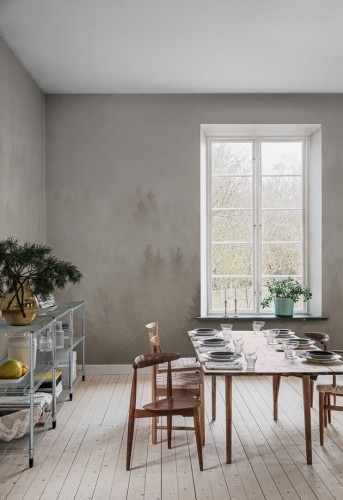 Fototapeta las we mgle Rebel Walls R18867 Cloudy Forest Beige Mystic Shades