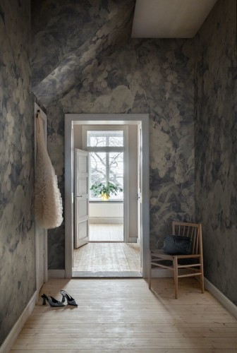 Fototapeta roślinna Rebel Walls R18875 Grapevine Silhouette Blue Mystic Shades