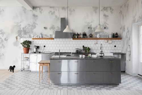 Fototapeta liście Rebel Walls R18891 Hazy Leaves White Mystic Shades