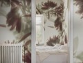 Fototapeta roślinna Rebel Walls R20189 Blurry Honeysuckle Green Mystic Shades