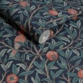 Tapeta botaniczna ptaki i owoce Graham & Brown Bird & Pomegranate 124259 William Morris At Home