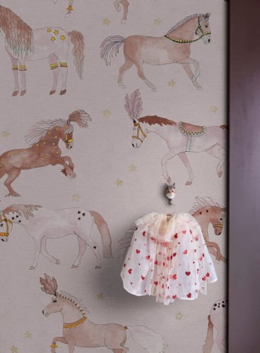 Fototapeta cyrkowe konie Rebel Walls R19981 Circus Horses Soft Pink Family Fun