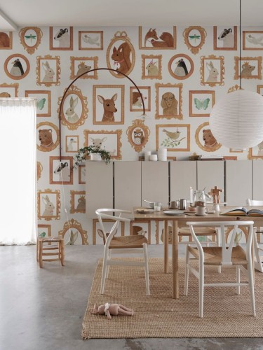 Fototapety zwierzęta w ramkach Rebel Walls R19988 Pet Frames Beige Family Fun