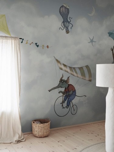 Fototapeta zwierzęta w chmurach Rebel Walls R20588 In the Clouds Light Blue Family Fun