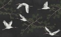Fototapeta żurawie w locie Rebel Walls R20336 Majestic Cranes Black Poetic