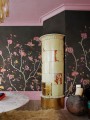 Fototapeta kwiatowe pnącza i motyle Rebel Walls R20362 Whispering Petals Black Poetic