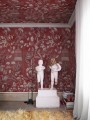 Fototapeta poetycki ogród pełen tajemnic i smoków Rebel Walls R20972 Mystic Garden Red Poetic