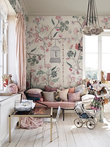 Fototapeta poetycki ogród pełen tajemnic i smoków Rebel Walls R20973 Mystic Garden Beige Poetic