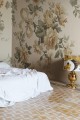 Fototapeta kwiatowa girlanda Rebel Walls R20991 Vintage Bow Yellow Poetic