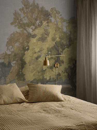 Mural krajobraz z rozległymi łąkami i wysokimi drzewami Boras Tapeter Studio 9669W Hedgerow Landscape