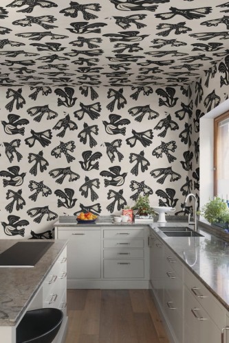 Fototapeta stylizowane ptaki Rebel Walls R20516 Dancing Wings Black White Symbolic