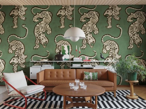 Fototapeta tygrysy i lamparty Rebel Walls R21240 Ink Tiger Green Symbolic