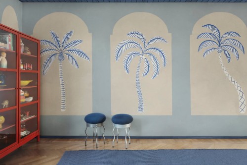 Fototapeta klasyczne łuki i stylizowane palmy Rebel Walls R21253 Palm Arches Blue Symbolic