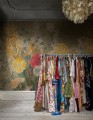 Fototapeta kwiaty w malarskim stylu Rebel Walls R21296 Lilians Bed Original Marie Olsson Nylander