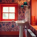 Tapeta kwiatowa w stylu jakobińskim House of Hackney Artemis Amaranth Pink