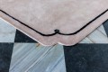 Dywan klasyczny Carpets & More X Magda Fornal 5024 COOKIE PINK BLACK Classics