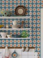 Tapeta stylizowane stokrotki Boras Tapeter 1381 Turi Gramstad Oliver Daisy Scandinavian Designers