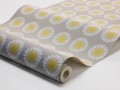 Tapeta stylizowane stokrotki Boras Tapeter 1382 Turi Gramstad Oliver Daisy Scandinavian Designers