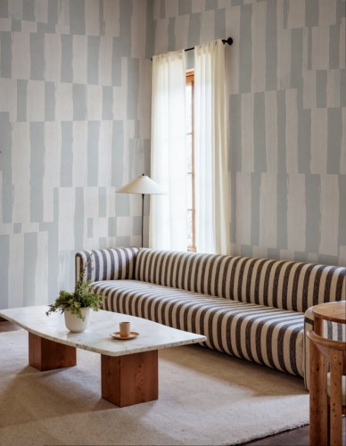 Fototapeta nieregularne bloki i paski Rebel Walls R21116 Broken Stripes Light Blue Modern Simplicity