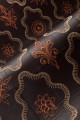 Tapeta naturalna skóra z haftowanym ornamentem Arte Ductia 27401 Corium
