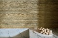 Tapeta naturalna z włókien abaki - poziome pasma CMO Paris WAB 08 80 Abaca Tressé Abaca Wallcovering