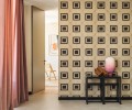 Tapeta geometryczna kwadraty ze strukturą sznurka Elitis VP 996 01 Carrés Jalonnés Cordes Sensibles x Véronique de Soultrait