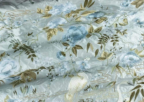 Tkanina jedwabna z haftowanym wzorem J&V F7334 Lac de Venus Grande Corniche