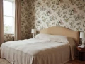 Fototapeta scenki rodzajowe Rebel Walls R21310 Toile Conversation Beige Sophisticated Luxe