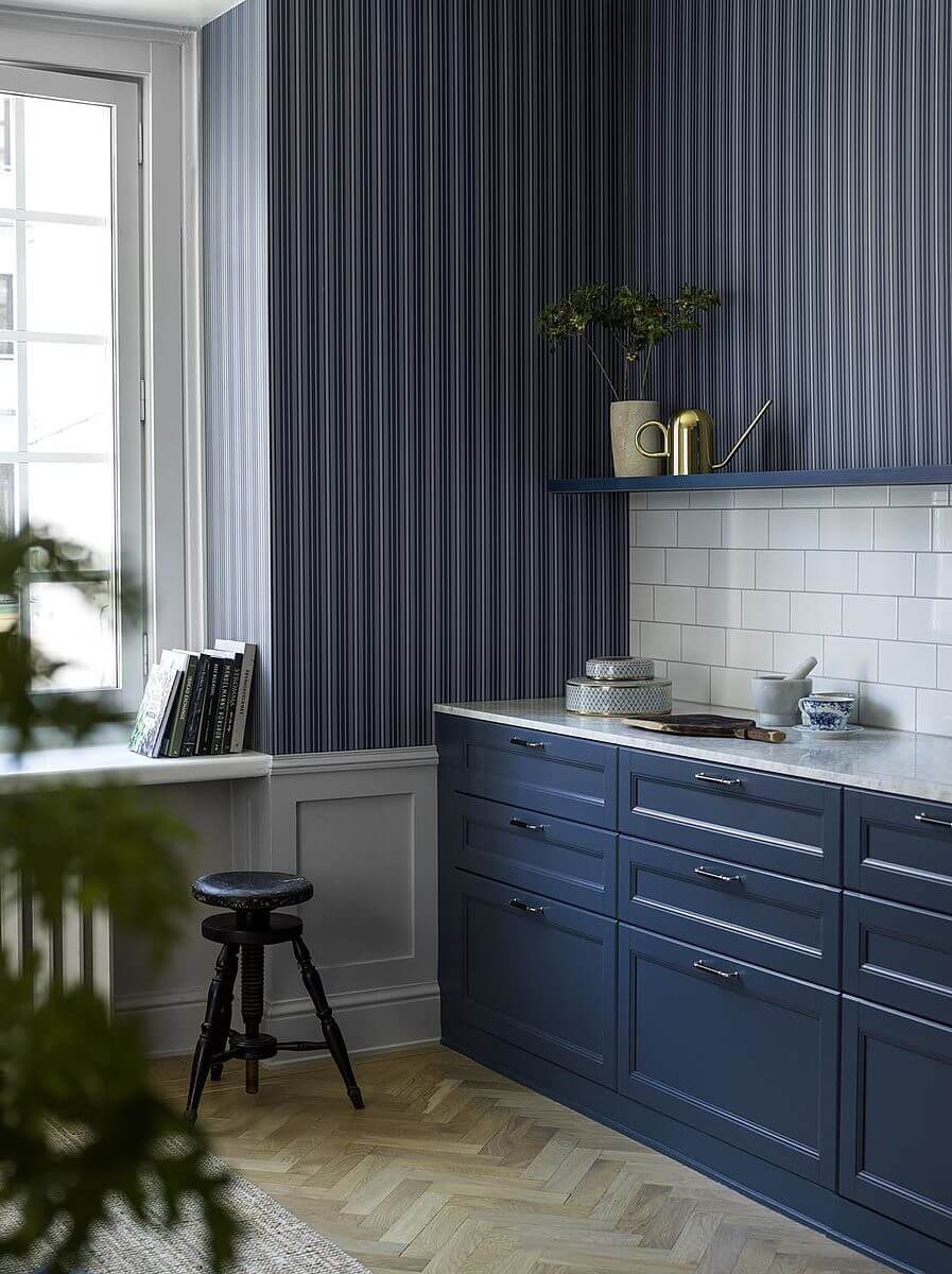 Tapeta w pasy do kuchni Boras Noble Stripe 6884 Northern Stripes